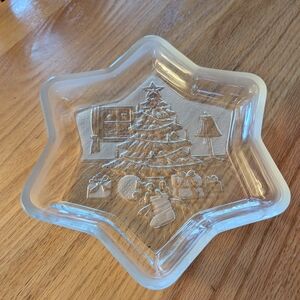 Mikasa Crystal Christmas Star Sweet Dish